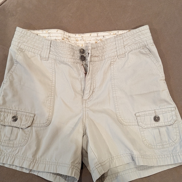 Ladies Lee shorts - Picture 1 of 2